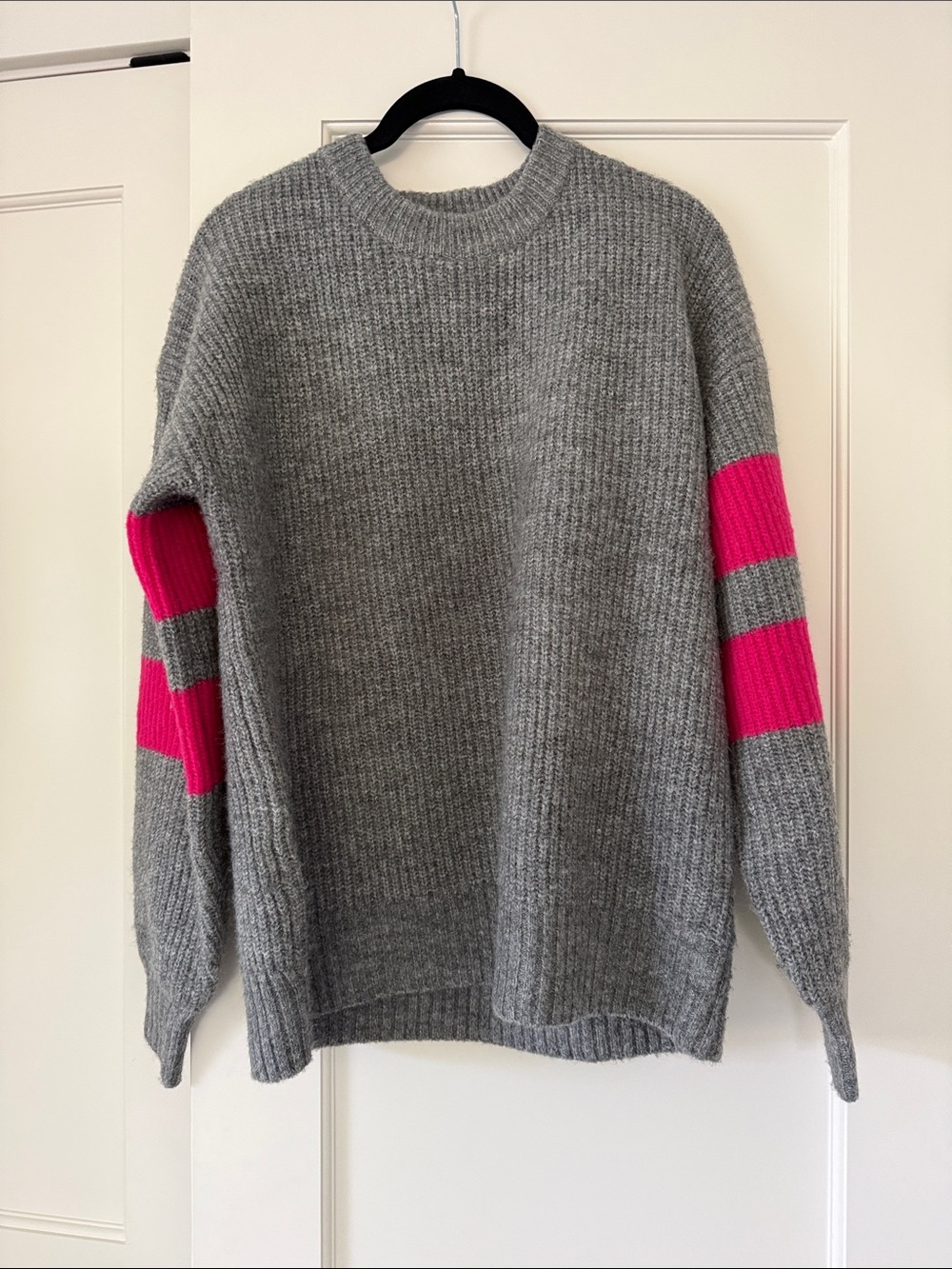 John + Jenn Gray Sweater with Hot Pink Sleeve Stripes